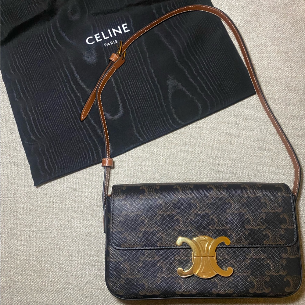 CELINE TRIOMPHE SHOULDER BAG